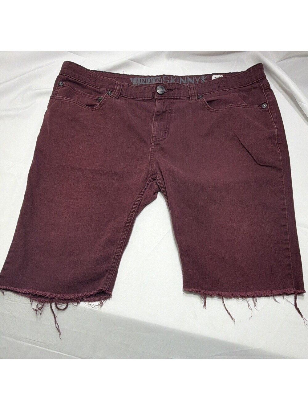 RSQ London Men's Cutoff Shorts Size 38
